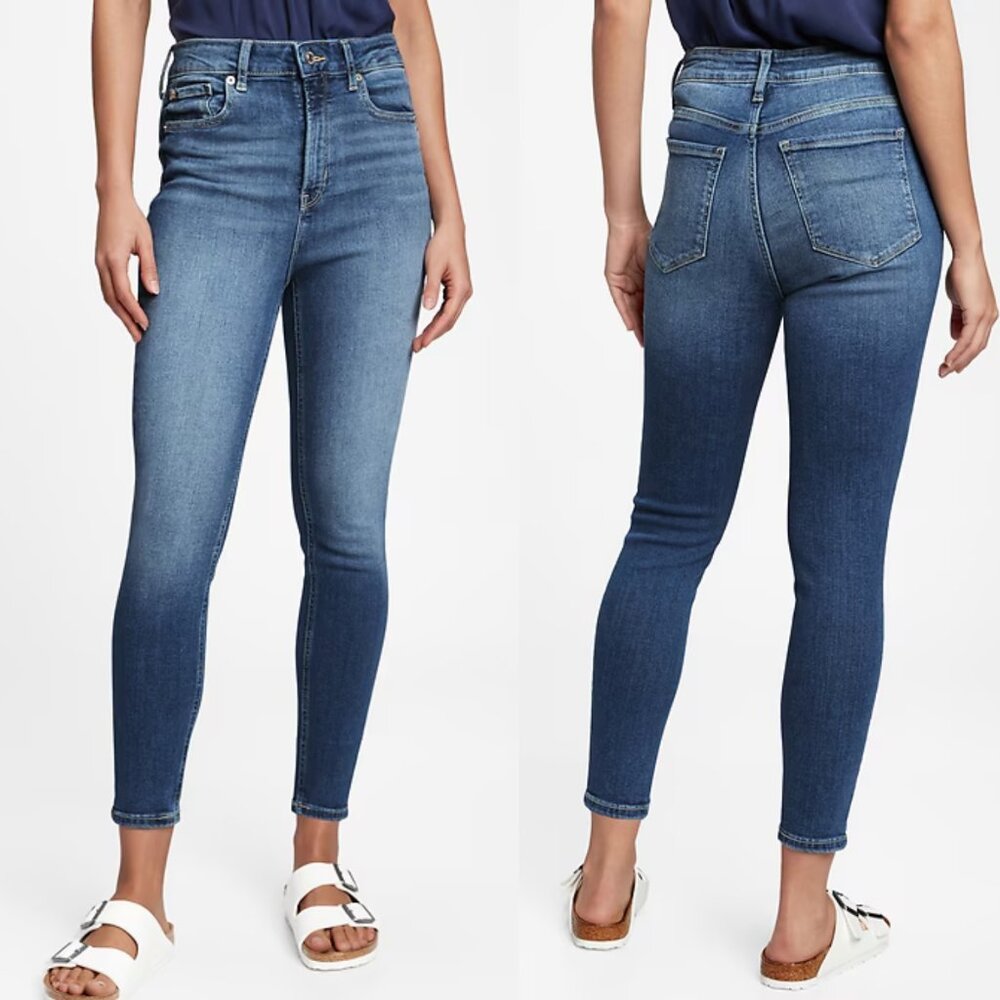 GAP Women Size 10/30R Sky High Universal Medium Blue Bay High Rise Legging Jeans